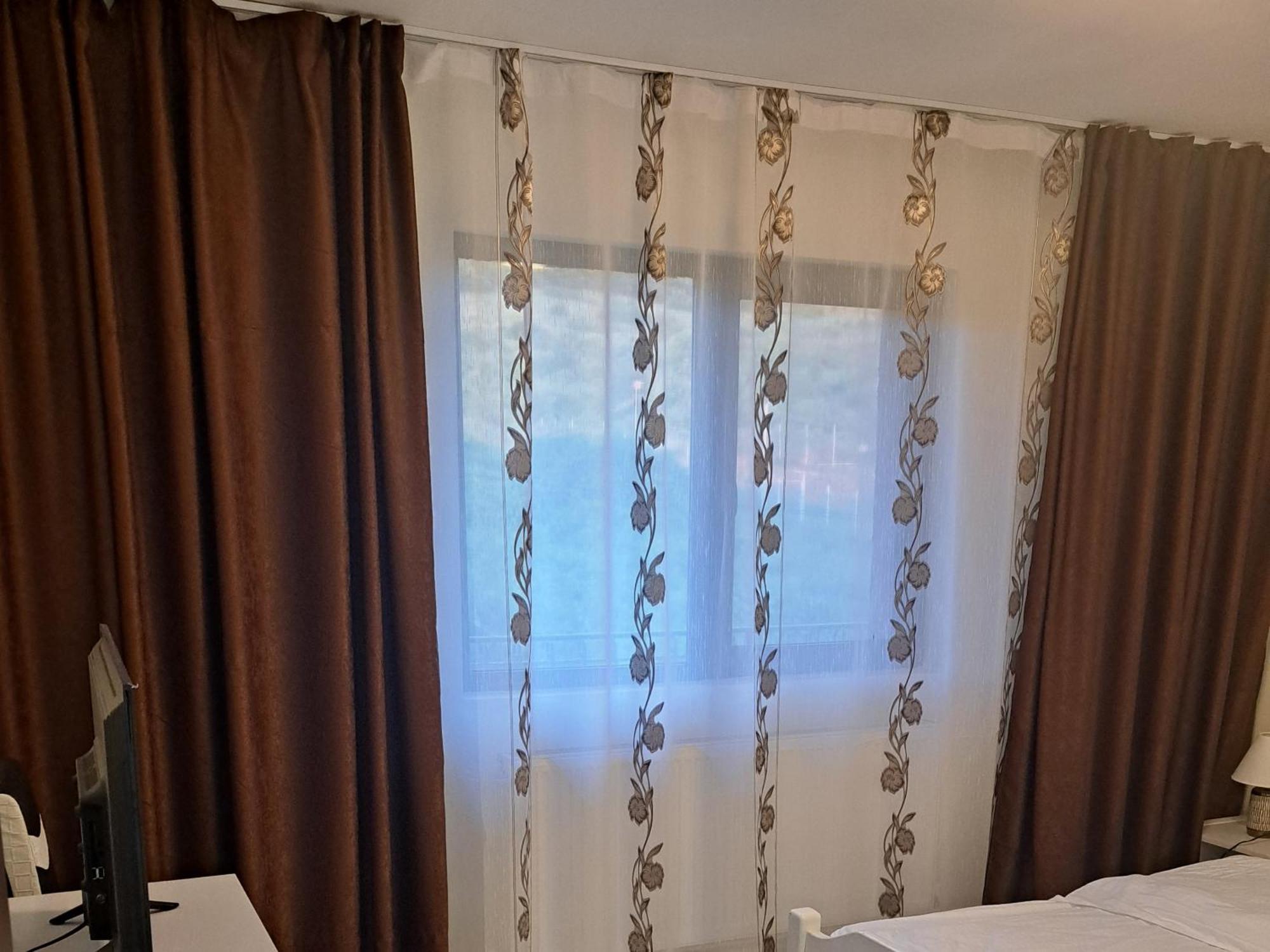 Apartament Teo ヤシ 部屋 写真
